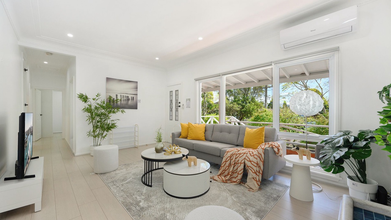 Photo of Livingroom in Eastwood