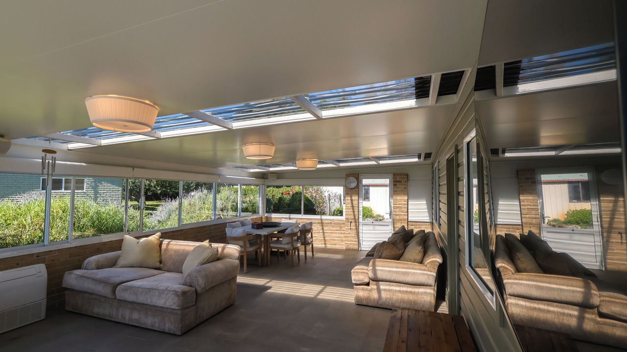 Photo of Livingroom in High Range