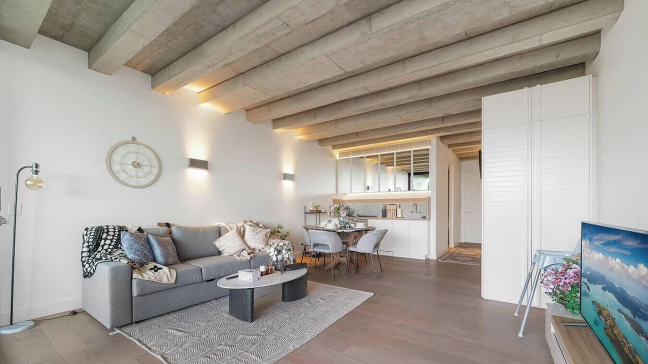 Photo of Livingroom in Alexandria