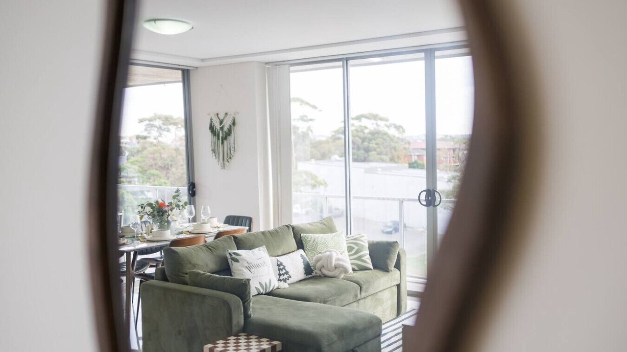 Photo of Livingroom in Hillsdale