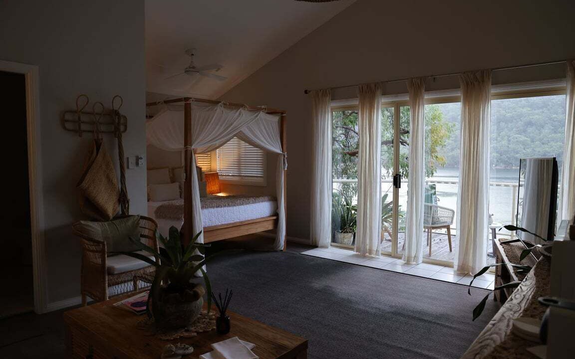Photo of Bedroom in Cottage Point