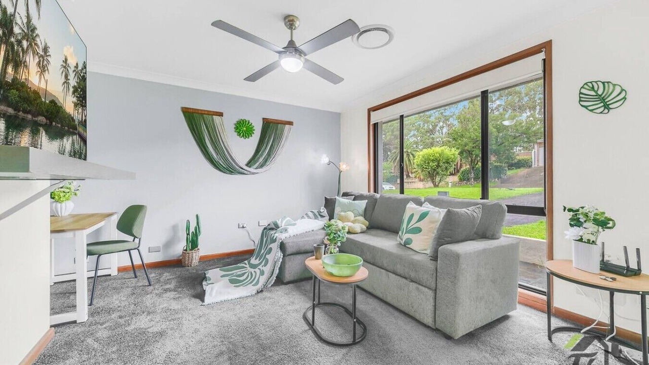 Photo of Livingroom in Cranebrook