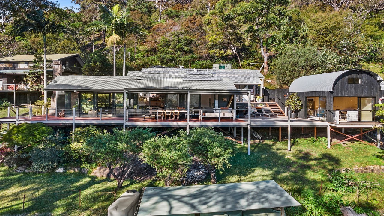 Photo of Outdoor in Coasters Retreat