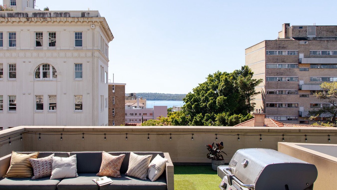 Photo of Outdoor in Elizabeth Bay