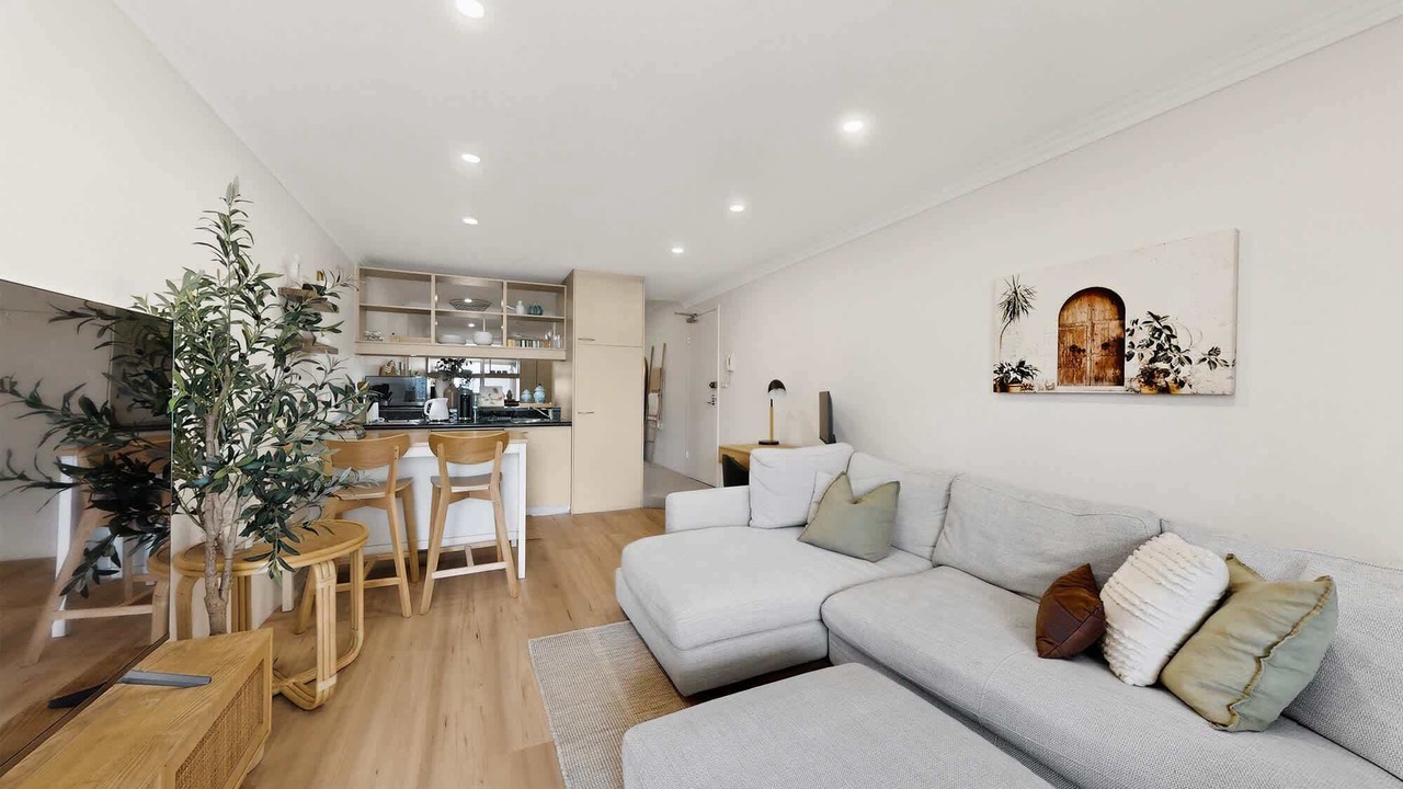 Photo of Livingroom in Neutral Bay