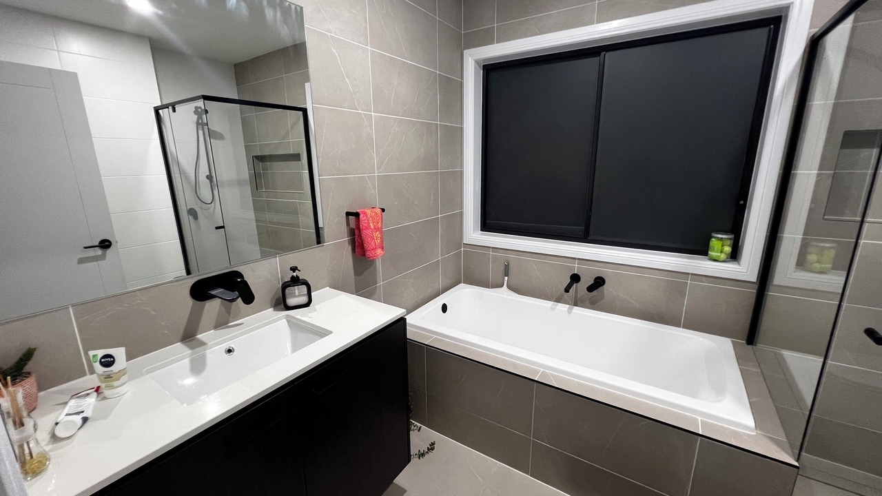 Photo of Bathroom in Austral
