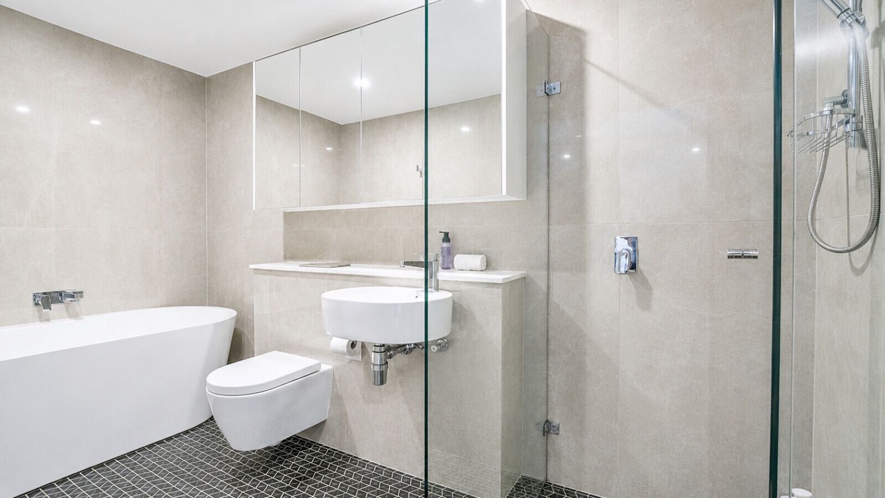 Photo of Bathroom in Eastgardens