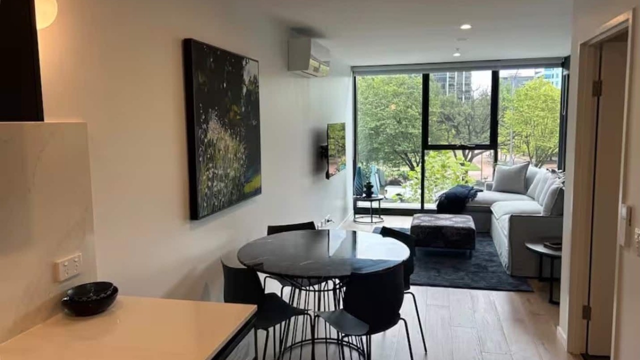 Photo of Livingroom in Reid