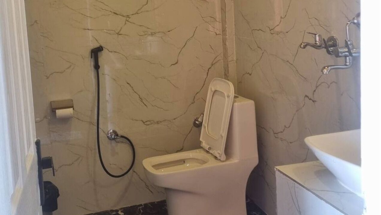 Photo of Bathroom in Tehri