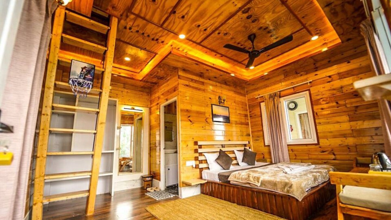 Photo of Bedroom in Tehri