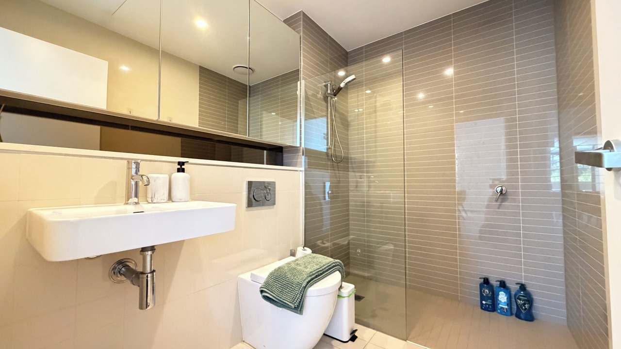 Photo of Bathroom in Zetland