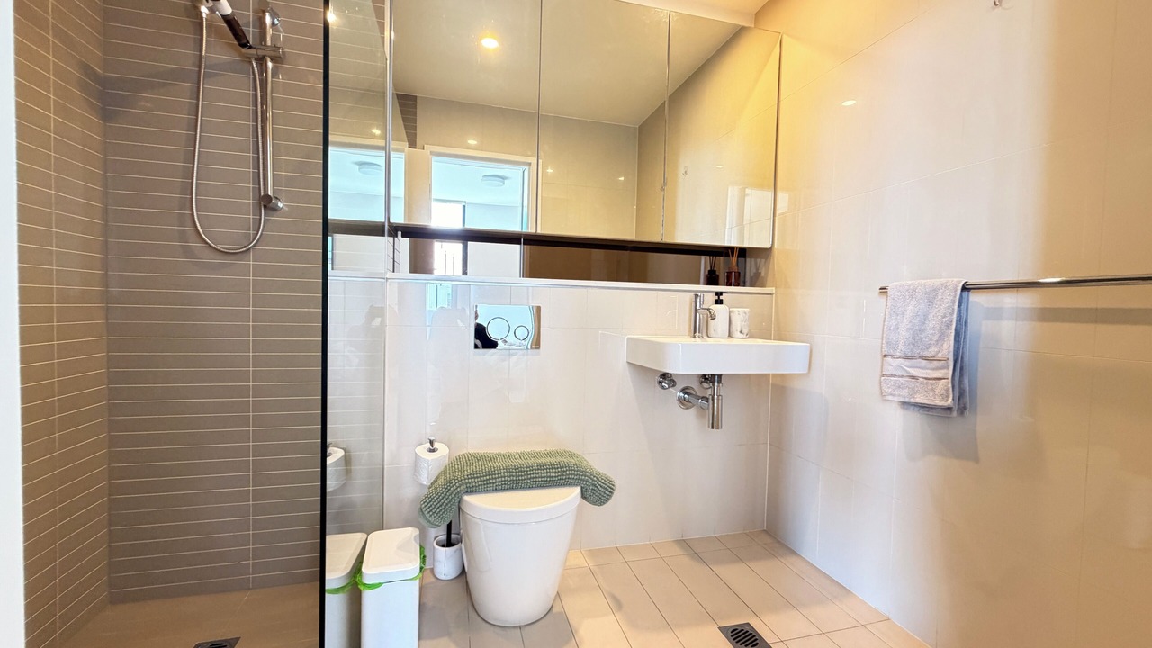 Photo of Bathroom in Zetland