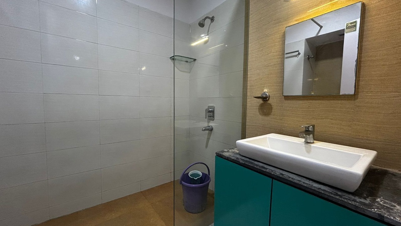 Photo of Bathroom in New Town
