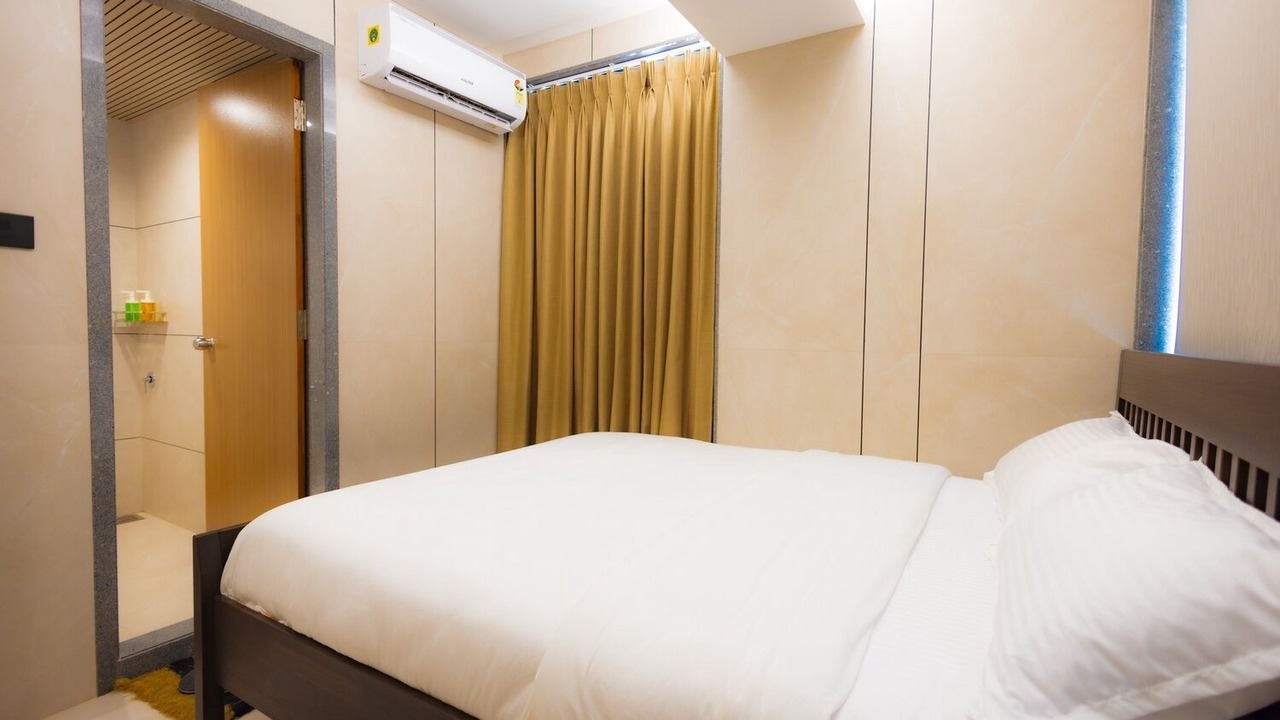 Photo of Bedroom in Surat