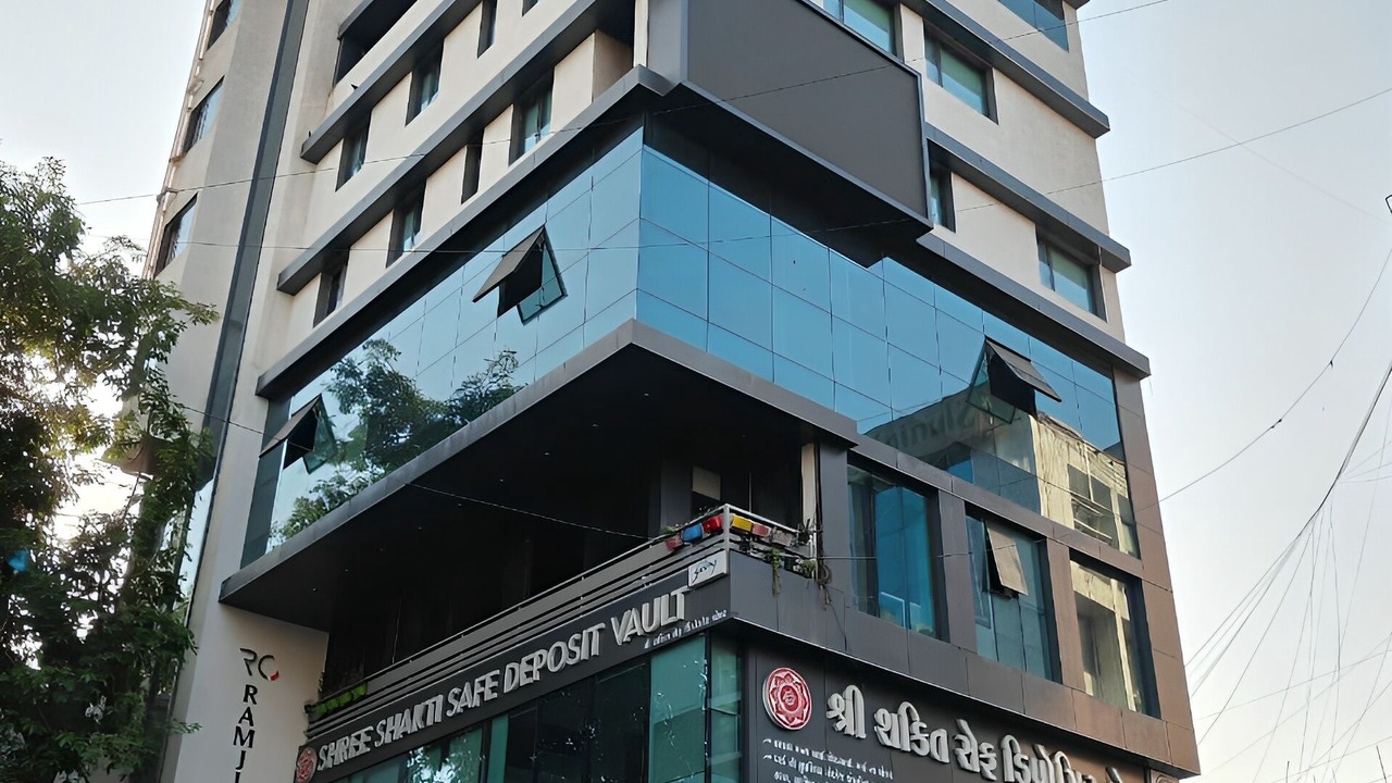 Photo of Outdoor in Surat