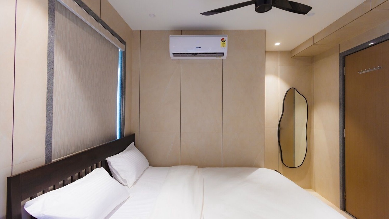 Photo of Bedroom in Surat