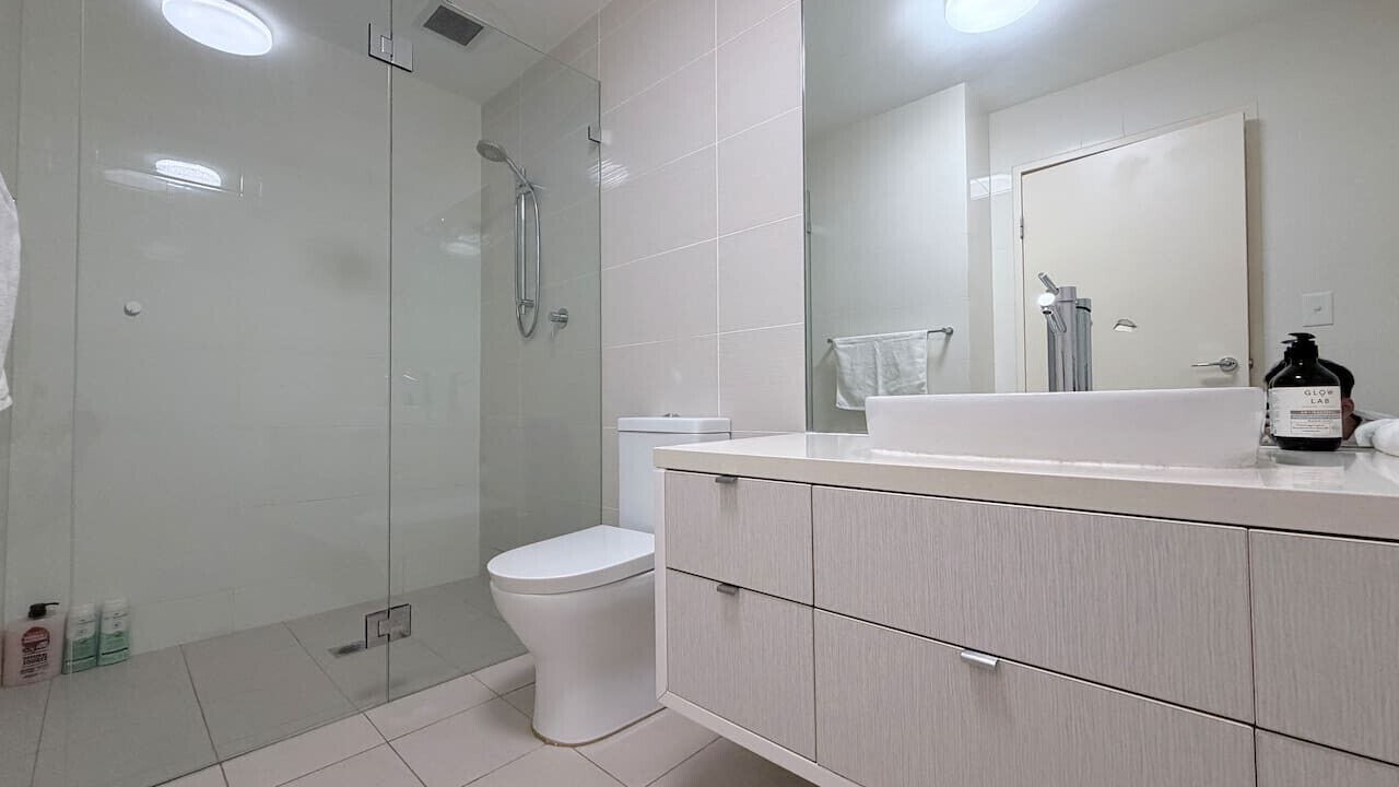 Photo of Bathroom in Breakfast Point