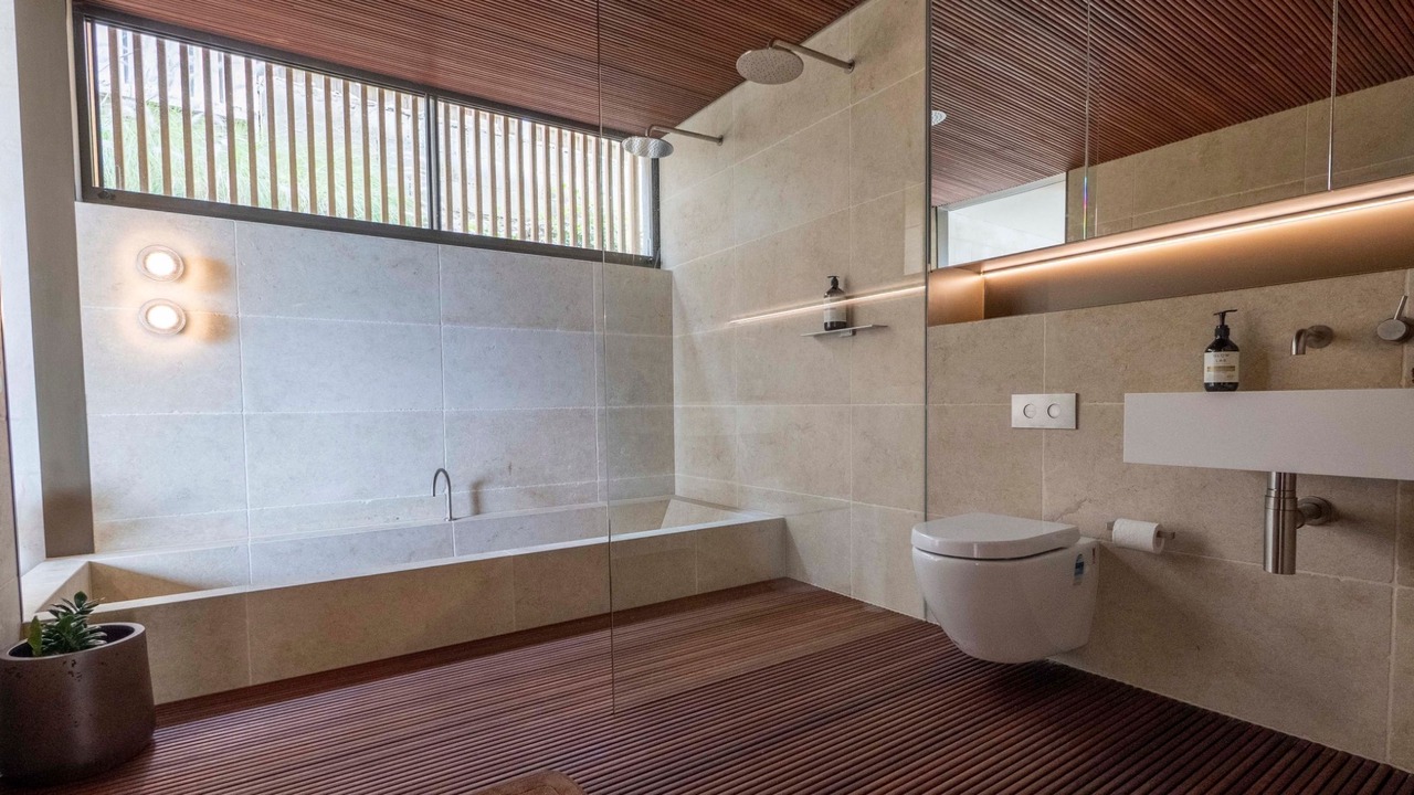 Photo of Bathroom in Queenscliff