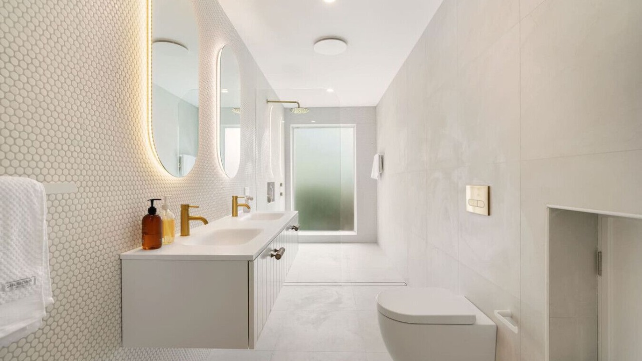 Photo of Bathroom in Macmasters Beach