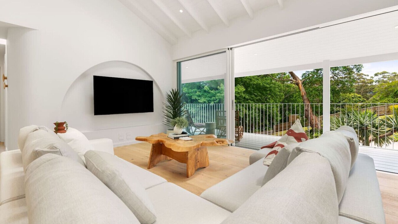 Photo of Livingroom in Macmasters Beach