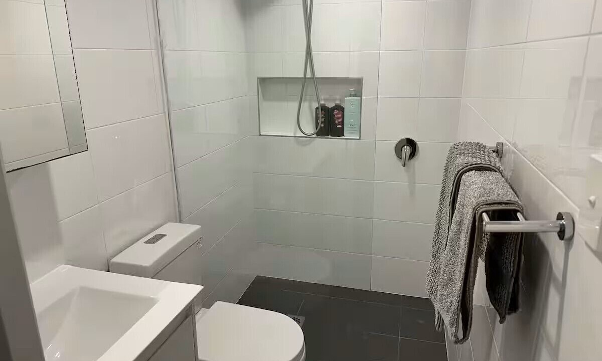 Photo of Bathroom in Brighton-le-Sands