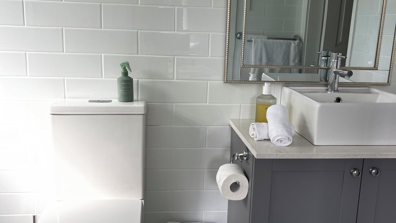 Photo of Bathroom in Woodlands