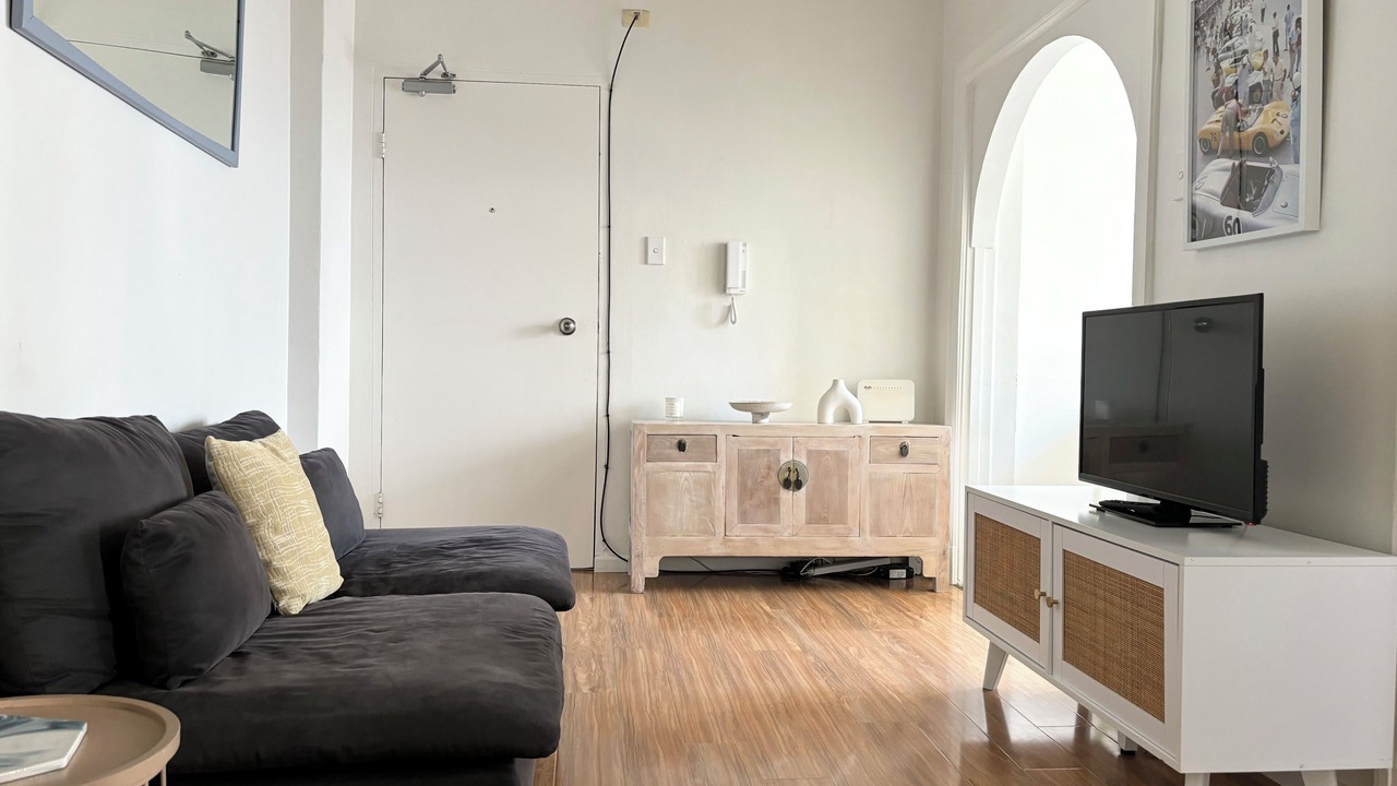 Photo of Livingroom in Woolloomooloo