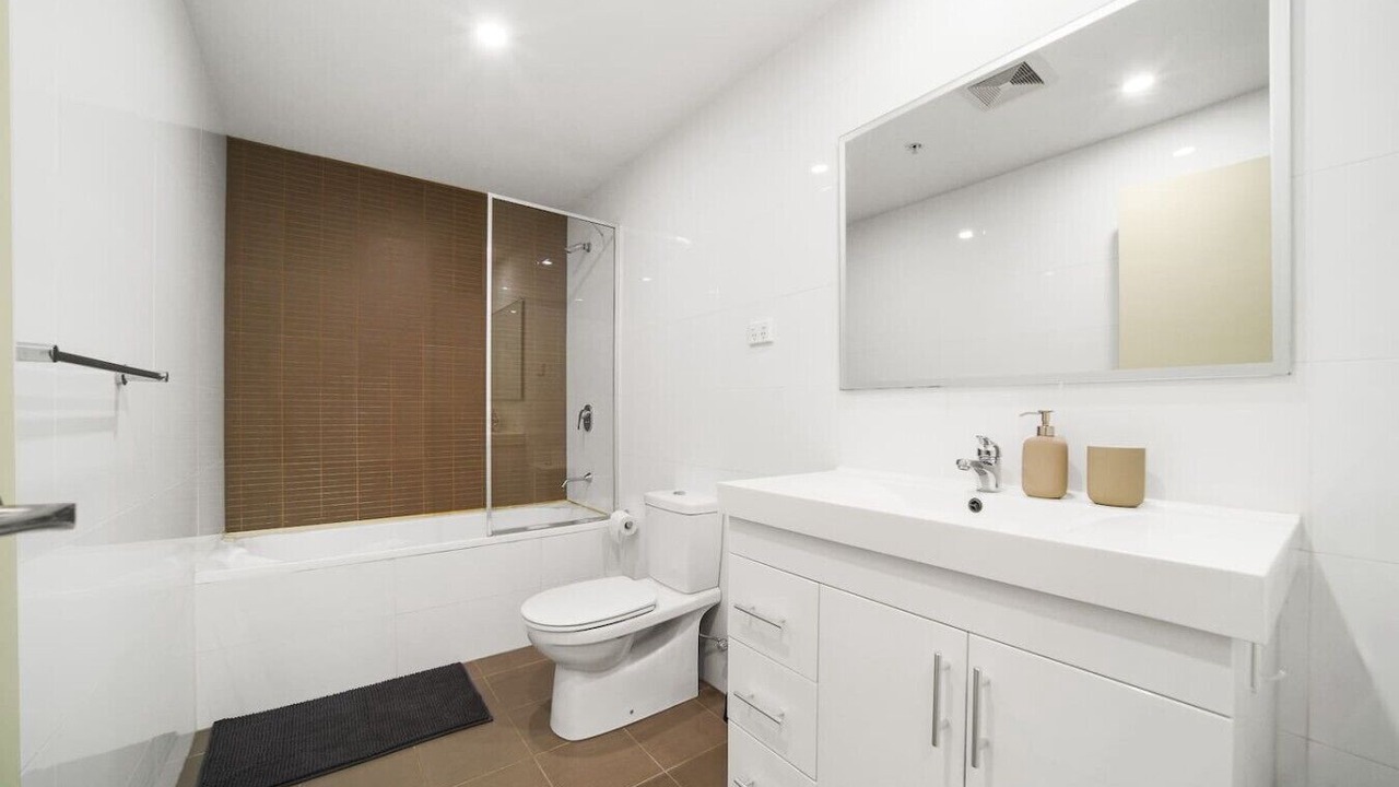 Photo of Bathroom in Mascot