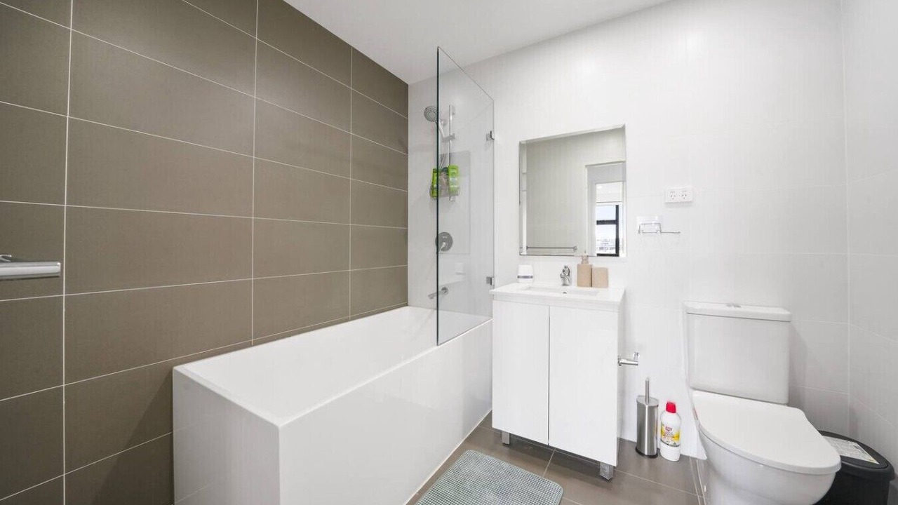 Photo of Bathroom in Rosebery