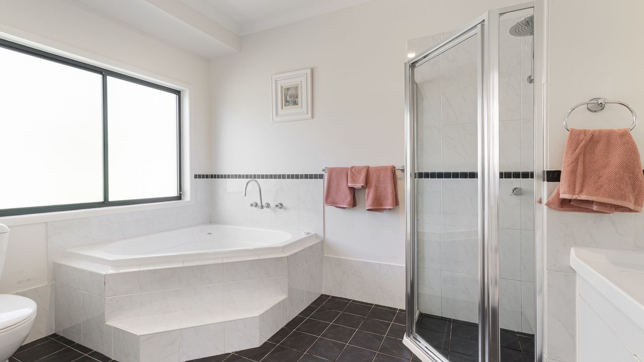 Photo of Bathroom in Burradoo