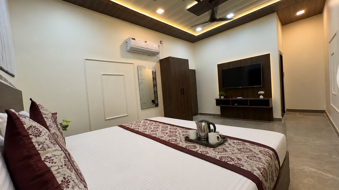 Photo of Bedroom in Mathura
