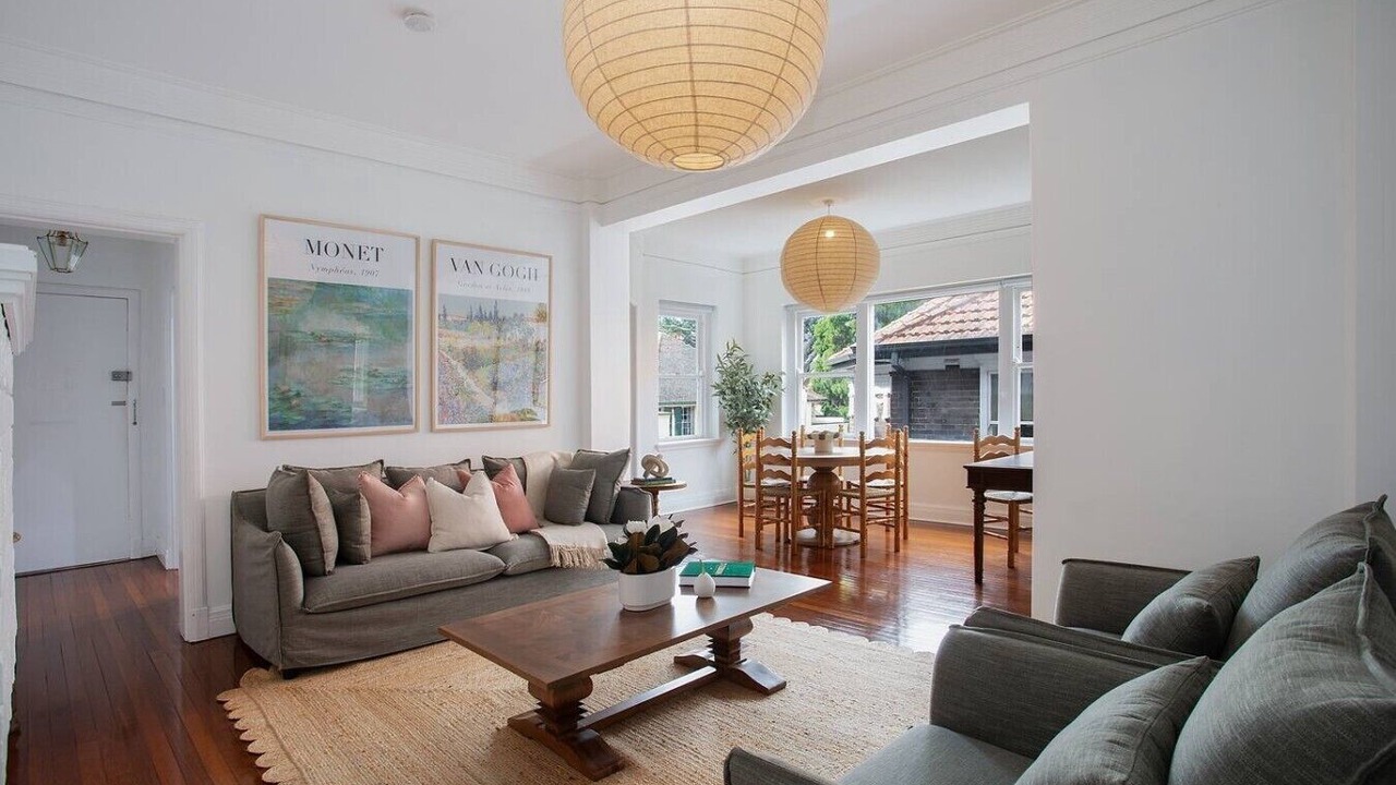 Photo of Livingroom in Edgecliff