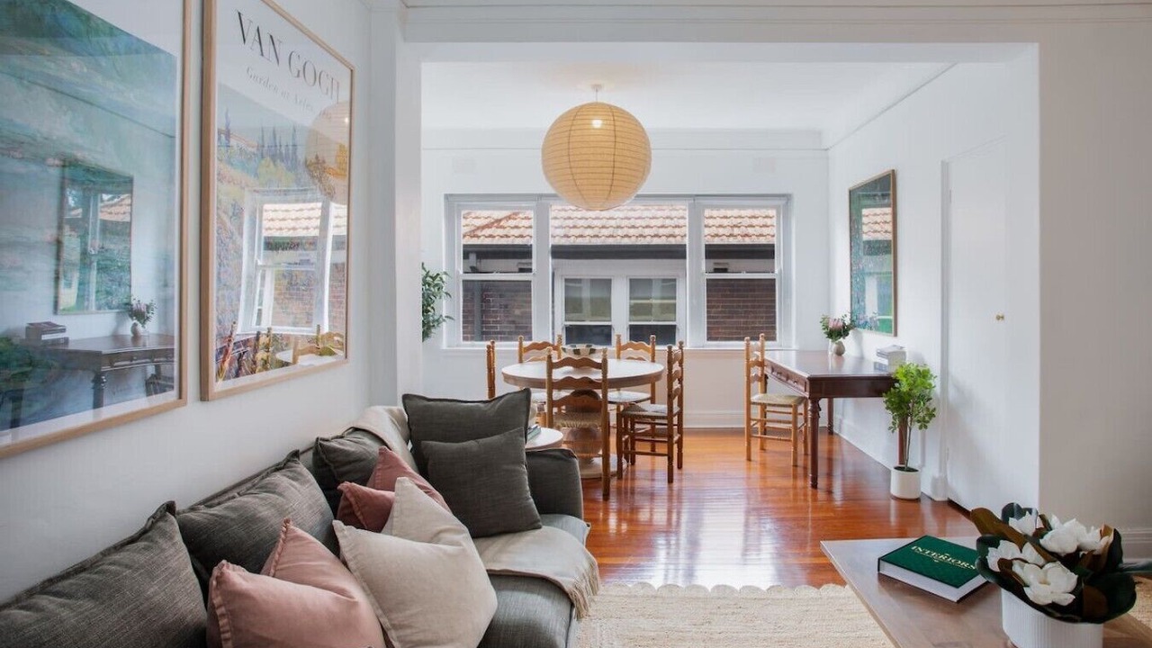 Photo of Livingroom in Edgecliff