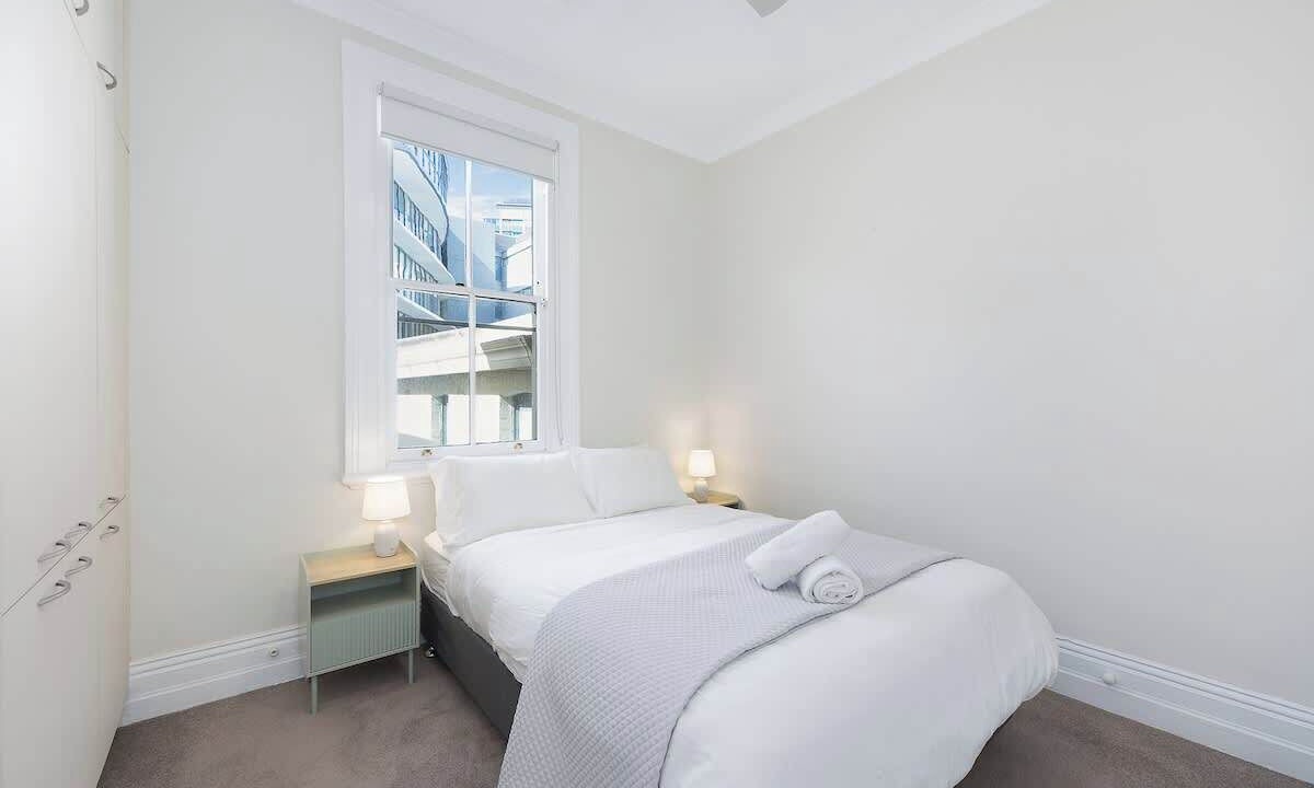 Photo of Bedroom in Woolloomooloo