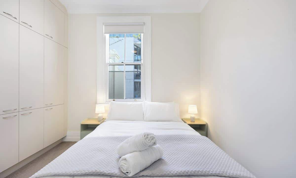 Photo of Bedroom in Woolloomooloo