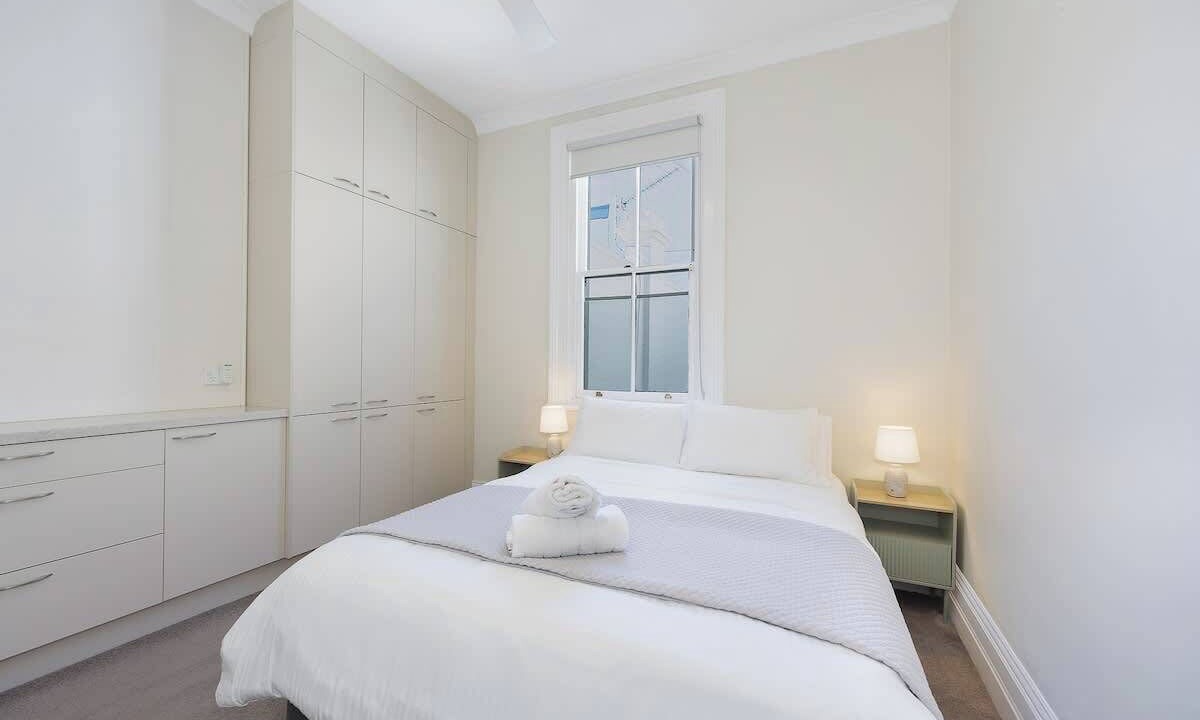 Photo of Bedroom in Woolloomooloo
