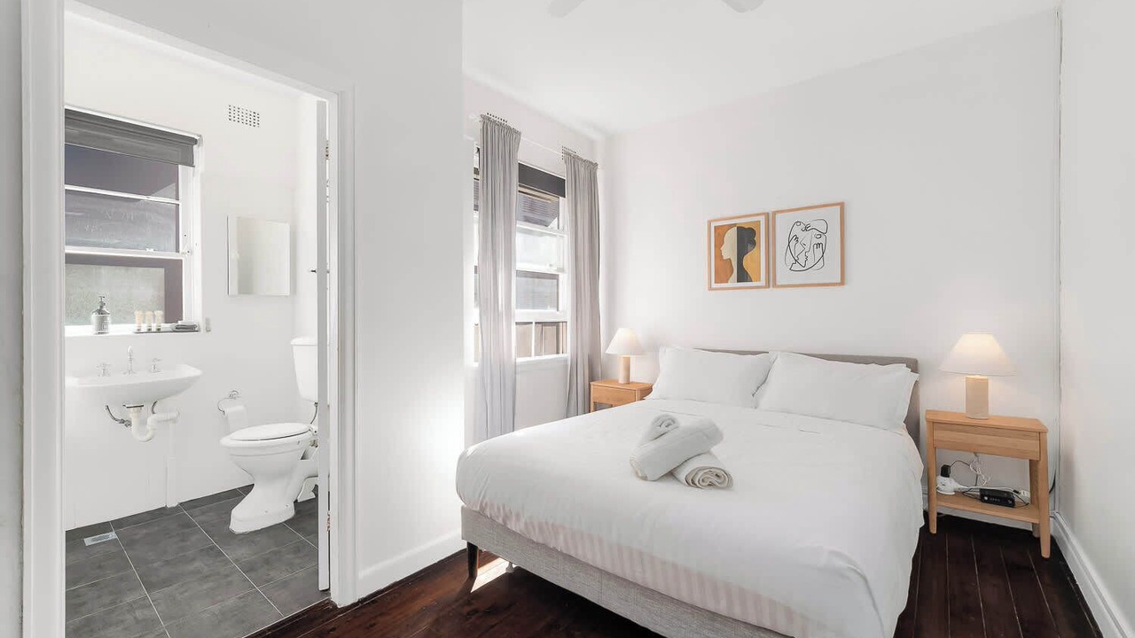 Photo of Bedroom in Elizabeth Bay