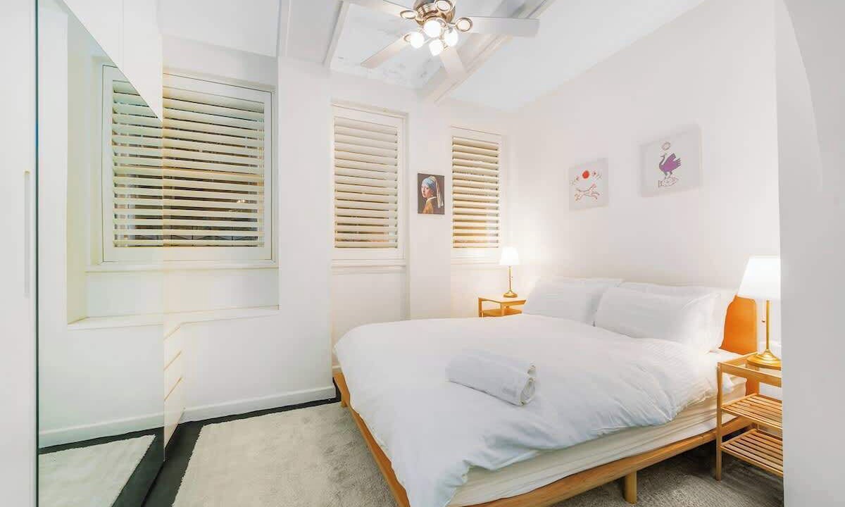 Photo of Bedroom in Elizabeth Bay