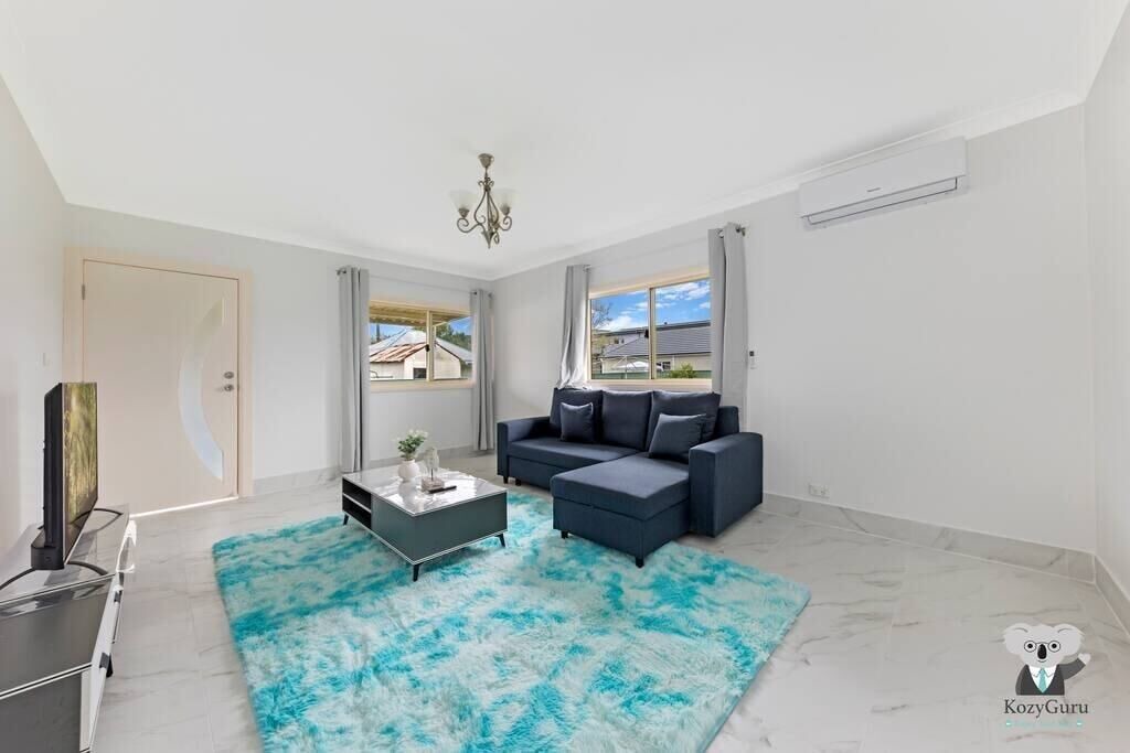 Photo of Livingroom in Fairfield East