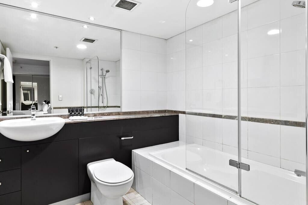 Photo of Bathroom in Haymarket
