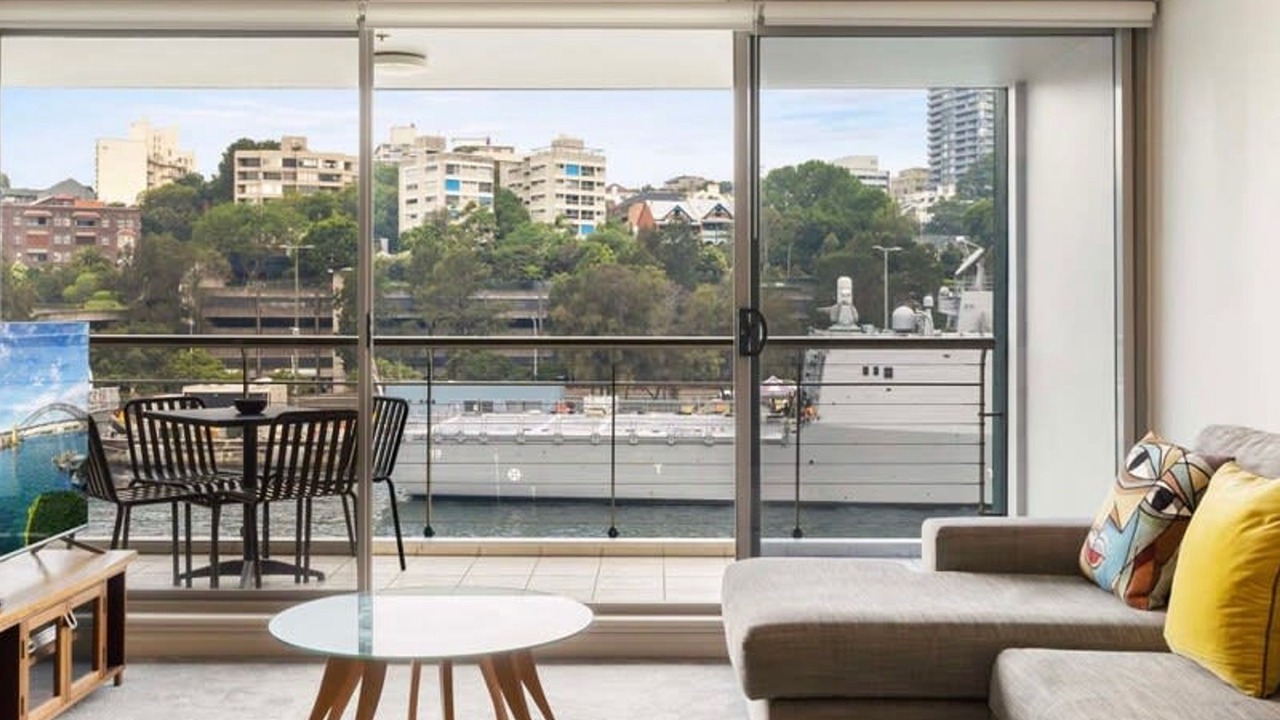 Photo of Livingroom in Woolloomooloo