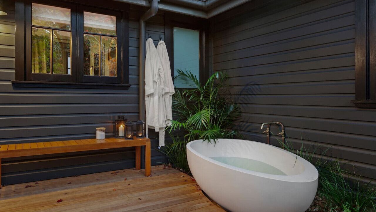 Photo of Bathroom in Leura