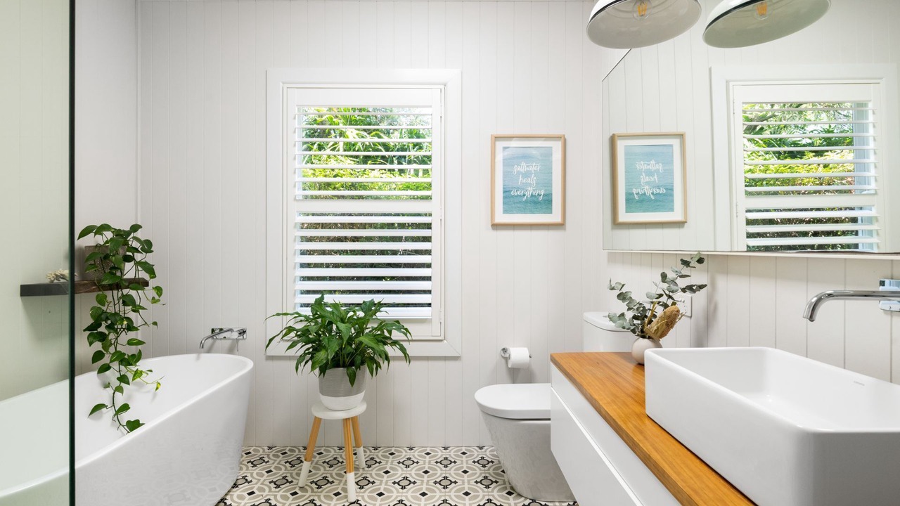 Photo of Bathroom in Avalon Beach