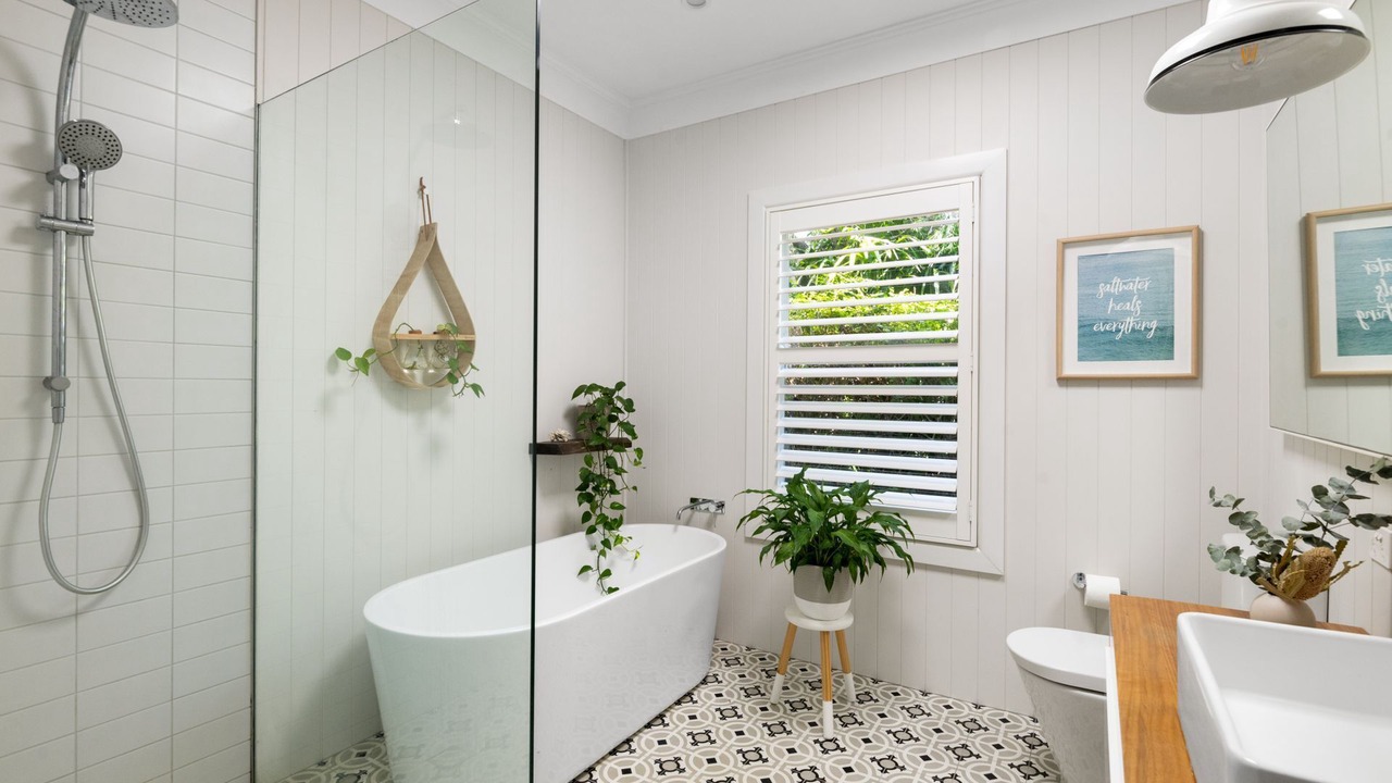 Photo of Bathroom in Avalon Beach