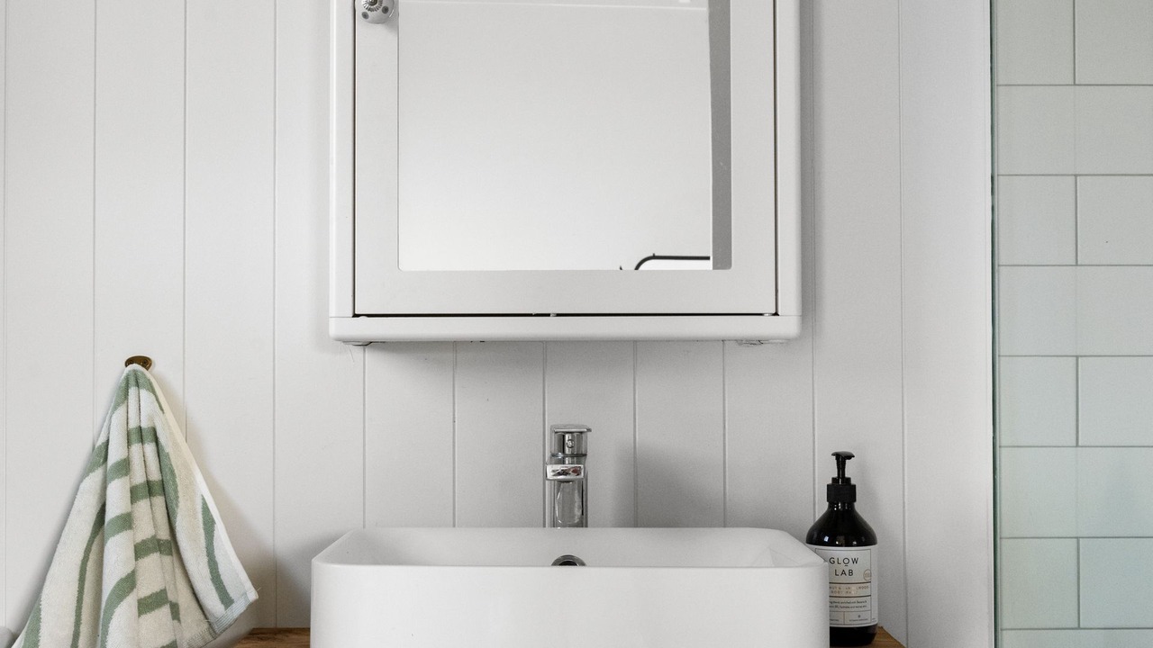 Photo of Bathroom in Avalon Beach