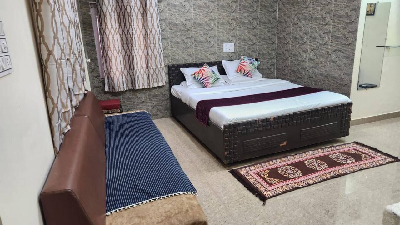 Photo of Bedroom in Abu Road