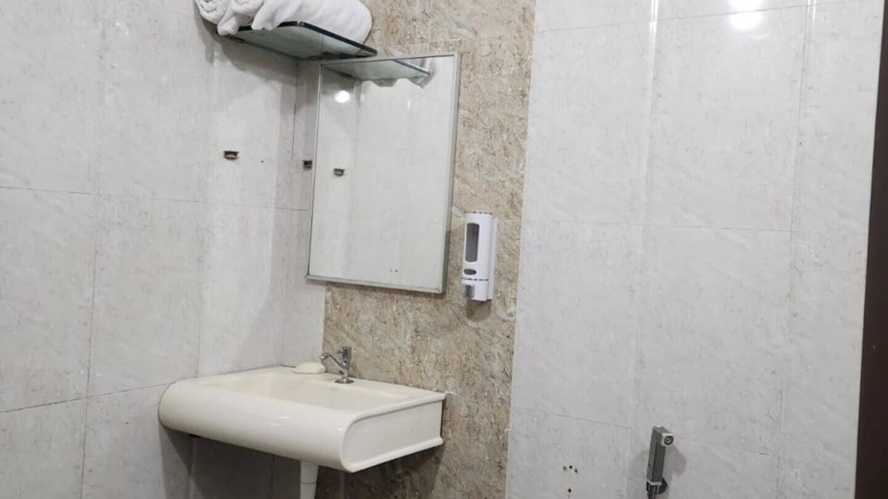 Photo of Bathroom in Abu Road