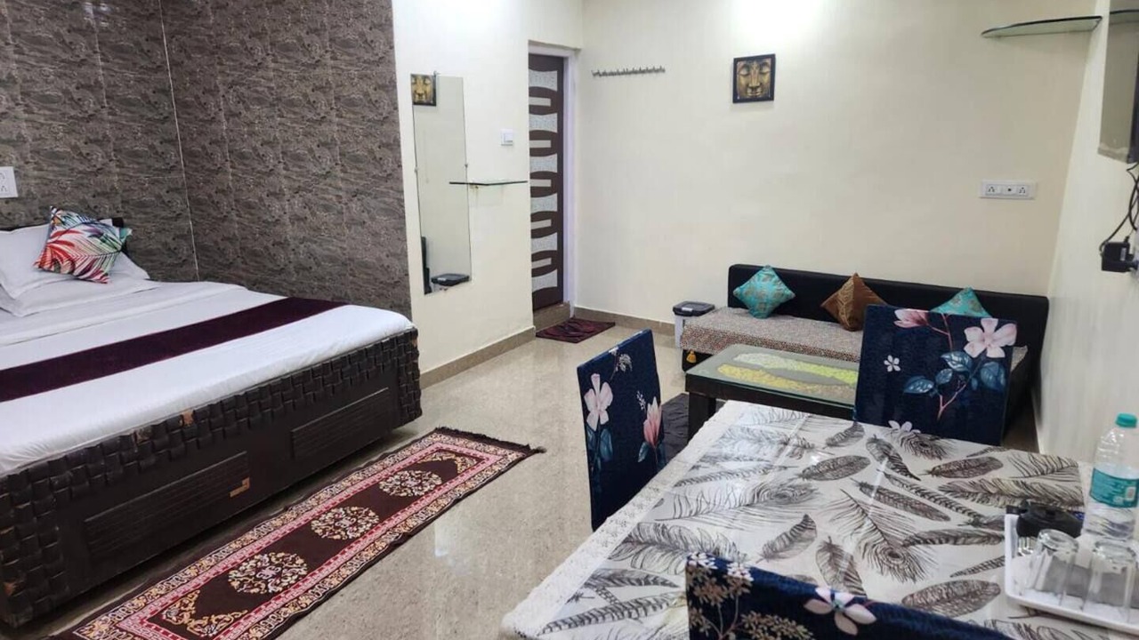 Photo of Bedroom in Abu Road