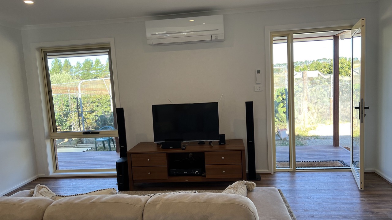 Photo of Livingroom in Wamboin