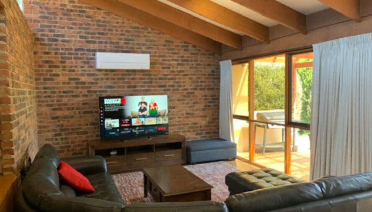 Photo of Livingroom in Scullin